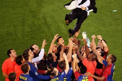 2009皇马纪录再破！利物浦夏天豪掷83亿欧元转会，西甲新王诞生在望